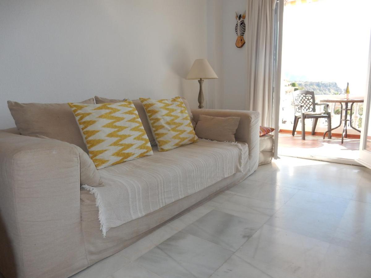 Beach Villa ,Nerja, Seaview, Pool, 3 Bedrooms, Huge Terrace And Garden Eksteriør bilde